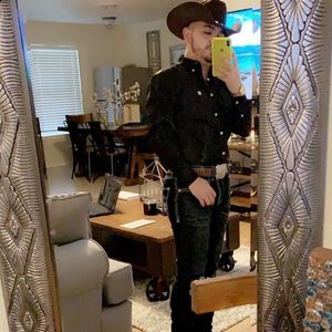 Meet your Posher, Palacios